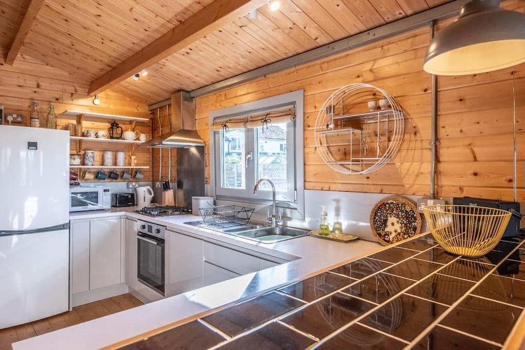 The Cabin, Parham Woodbridge Extérieur photo